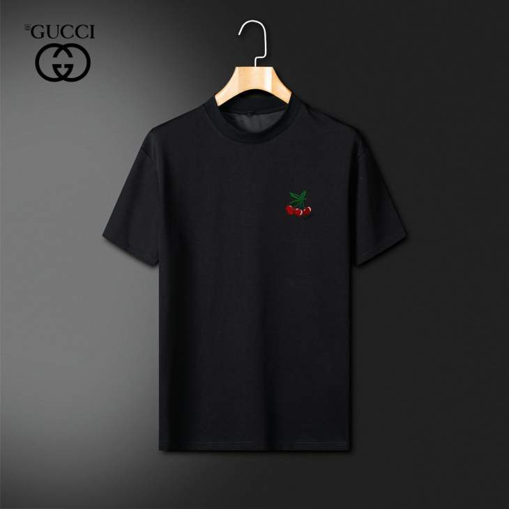 Picture of Gucci Shirt Pant Suits _SKUGucciM-3XL25cr12621734